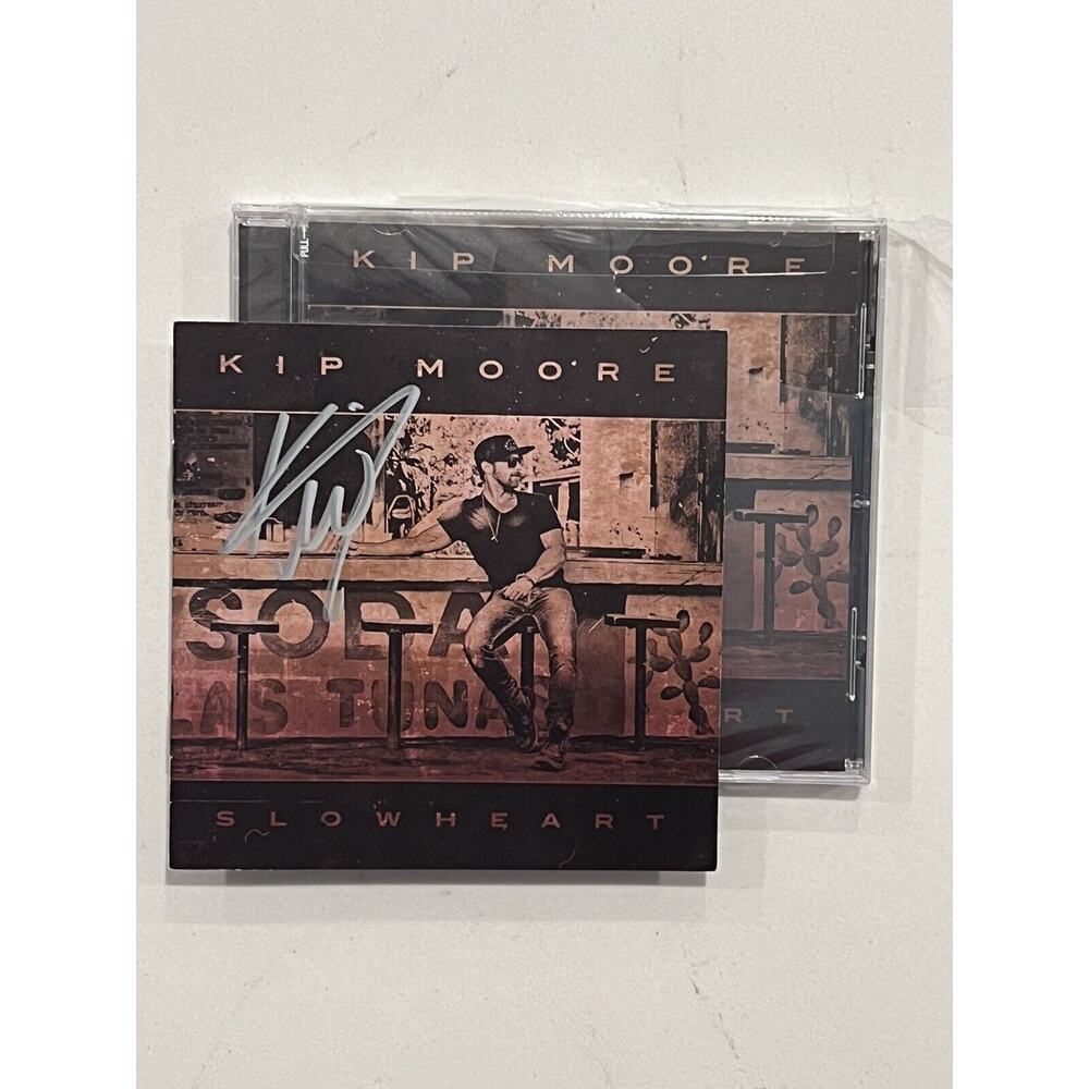 KIP MOORE SIGNED AUTOGRAPHED "SLOWHEART" CD! COUNTRY MUSIC STAR